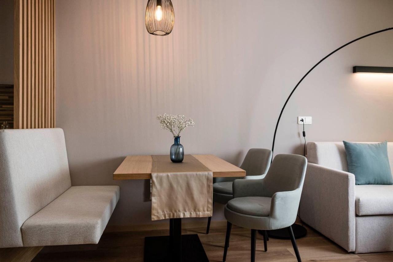 Appartementhaus Residence Hirzer Tirolo Luaran gambar