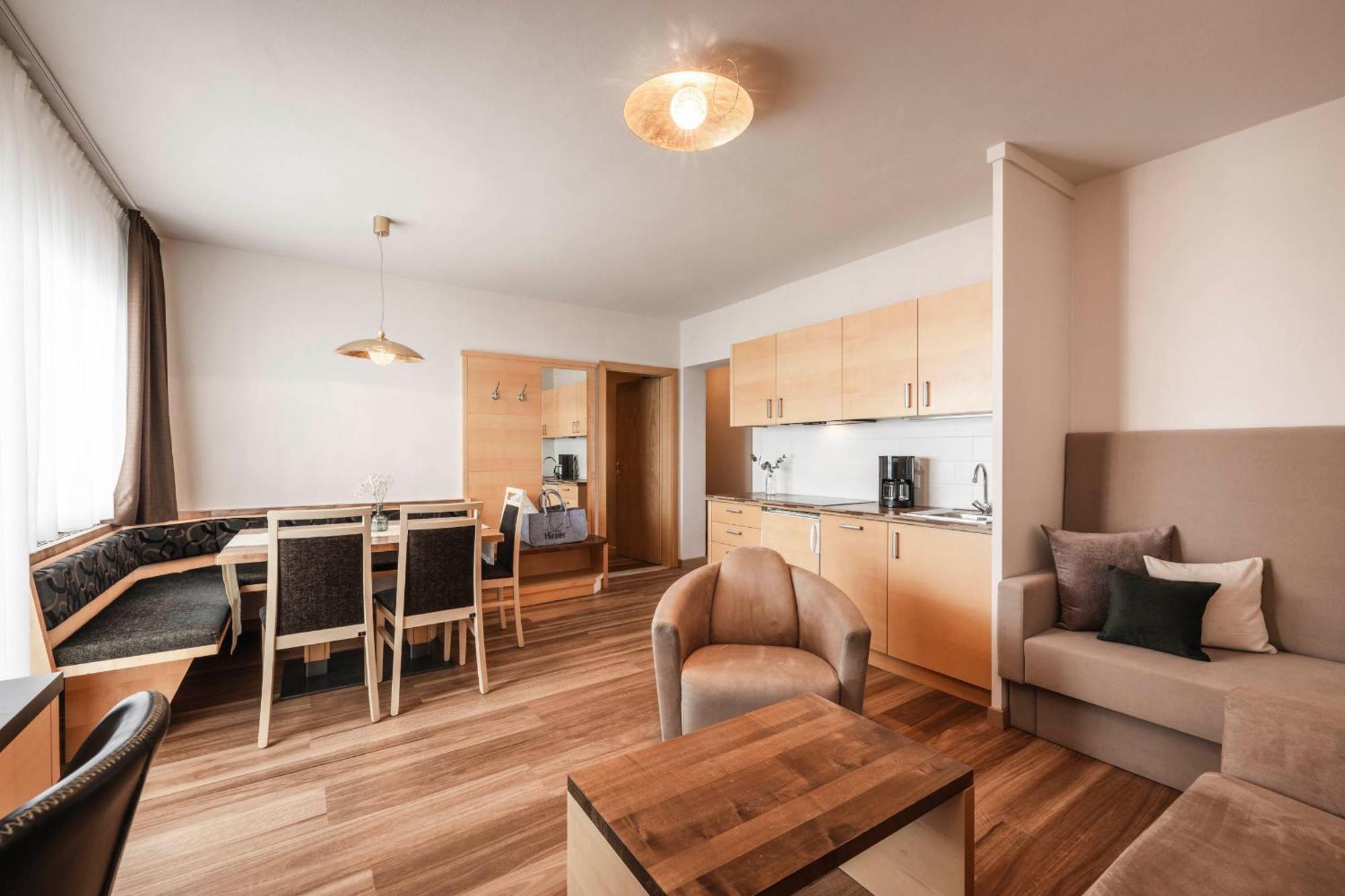 Appartementhaus Residence Hirzer Tirolo Bilik gambar